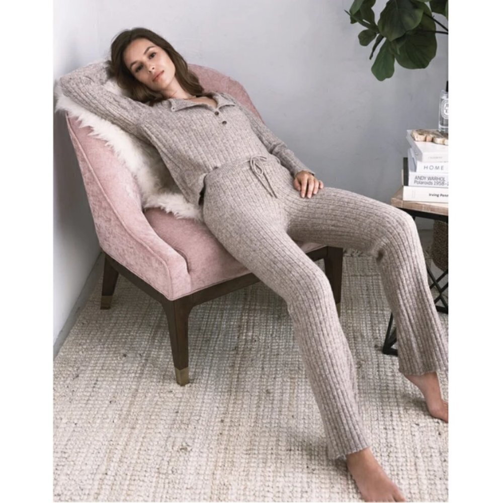 💕HEARTLOOM💕 Lilah Henley Sweater + Nikita Wide Leg Pant Taupe Ribbed L NWT